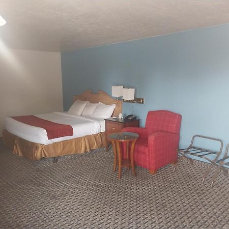 קנב Vermilion Inn מראה חיצוני תמונה